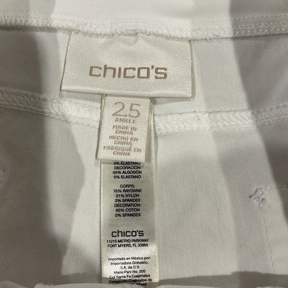 Chicos White Pants - Picture 5 of 9